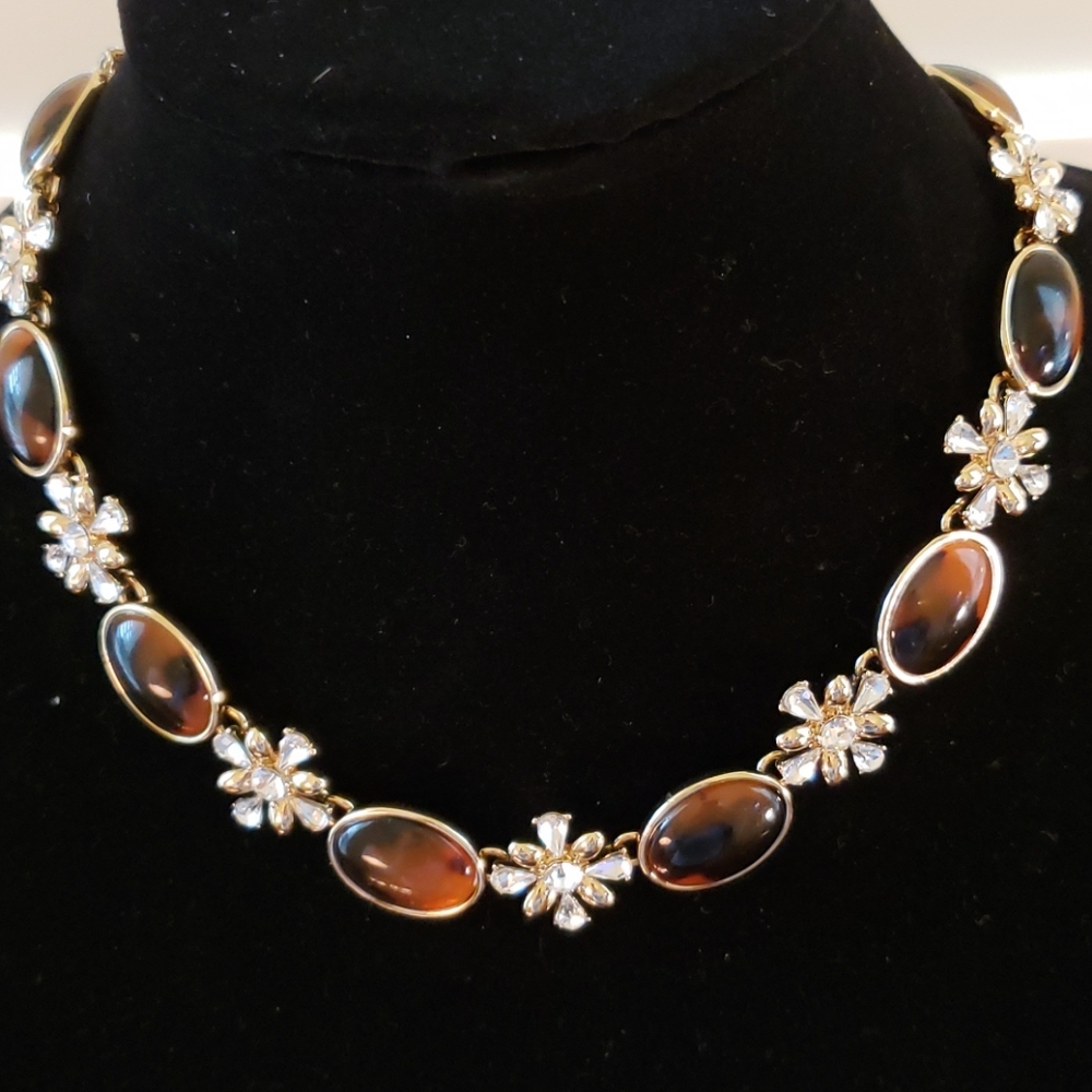 NWT Charter Club Tortoise necklace